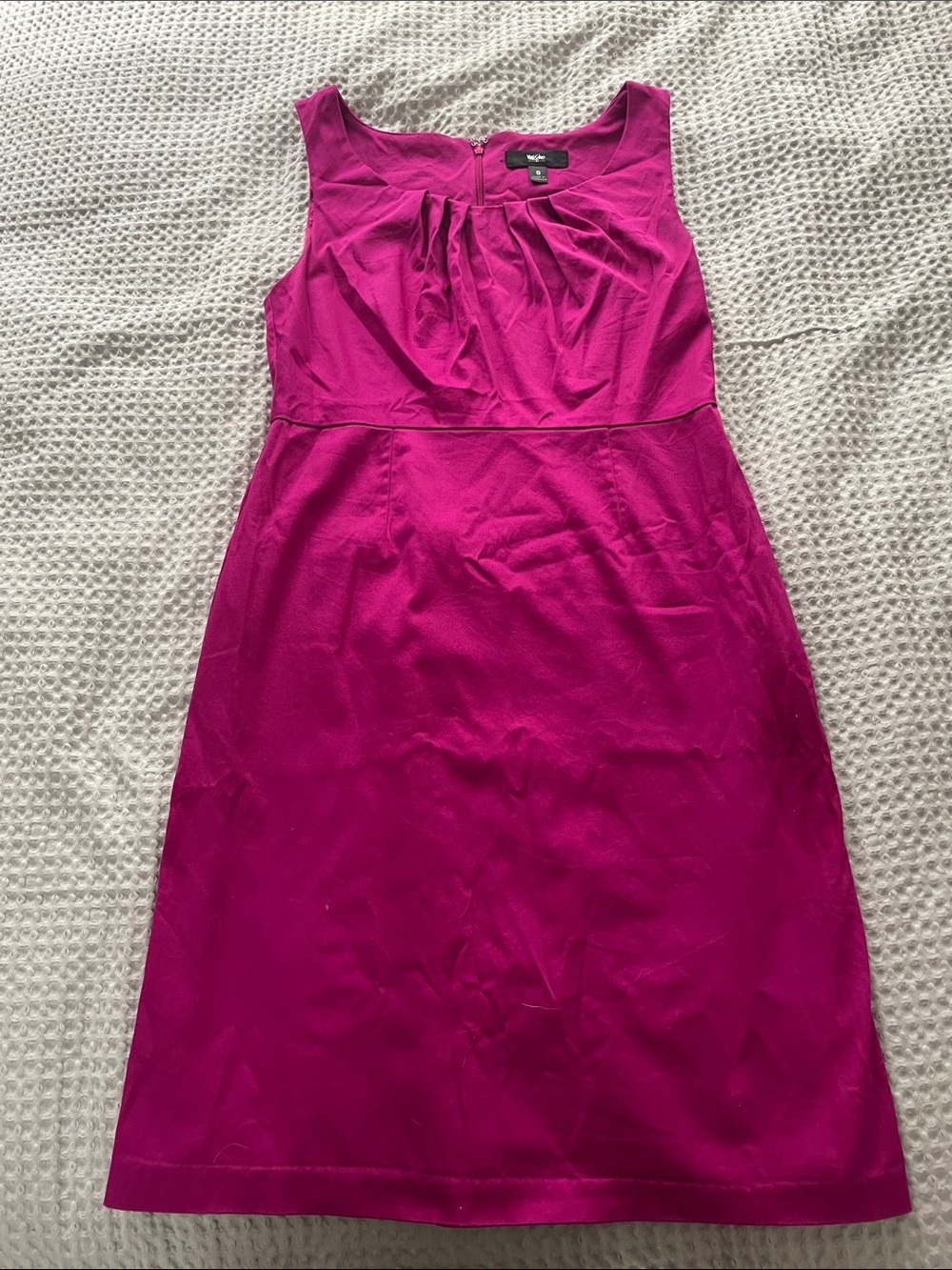 Fuchsia Sleeveless Pleated Sheath Midi Dress
